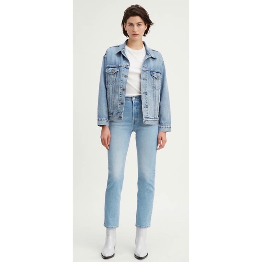LEVIS Straight Leg Blue Jeans 501s Light Wash Full Length Size 31x32
